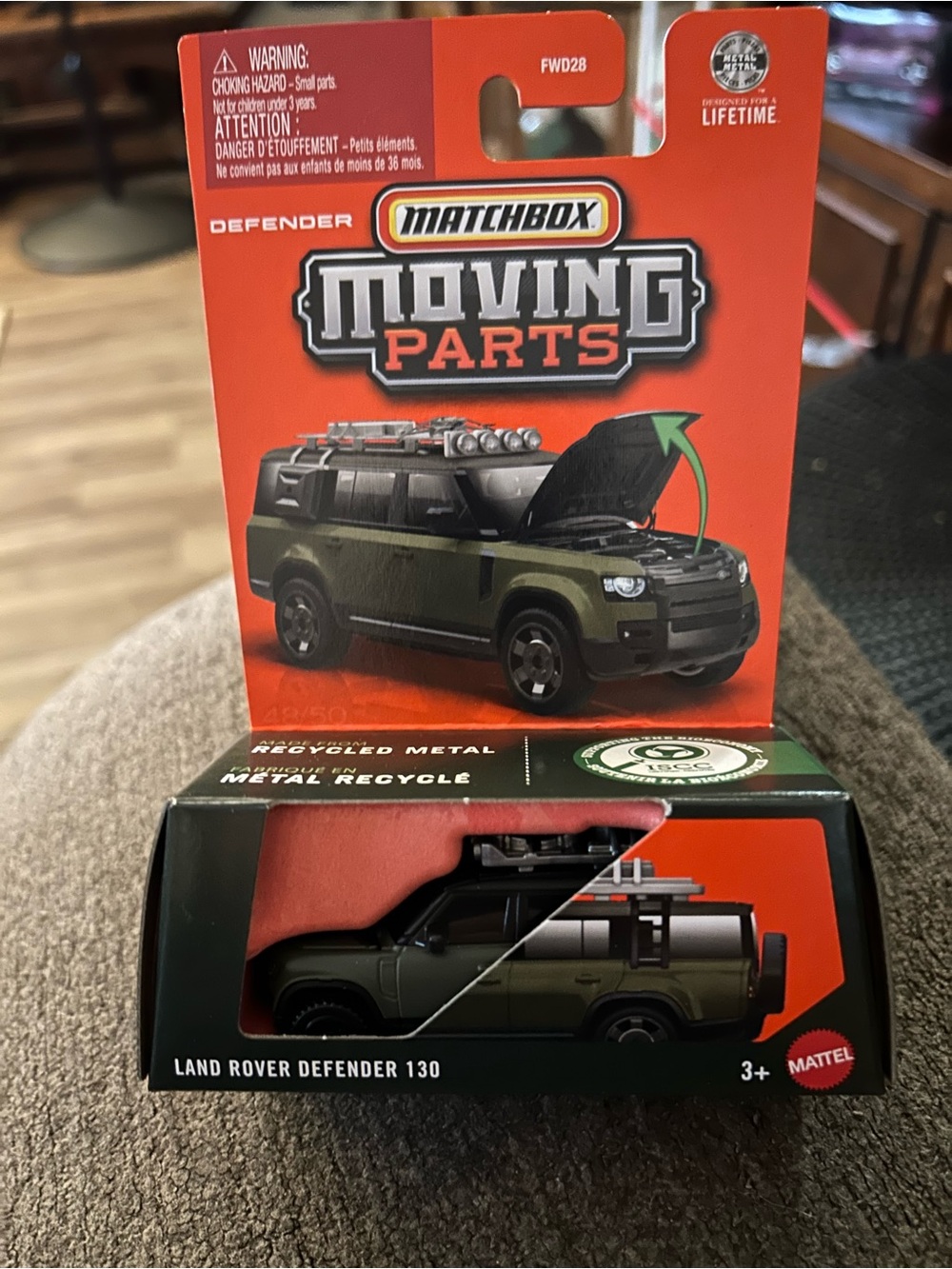 Matchbox Moving Parts Land Rover Defender 130